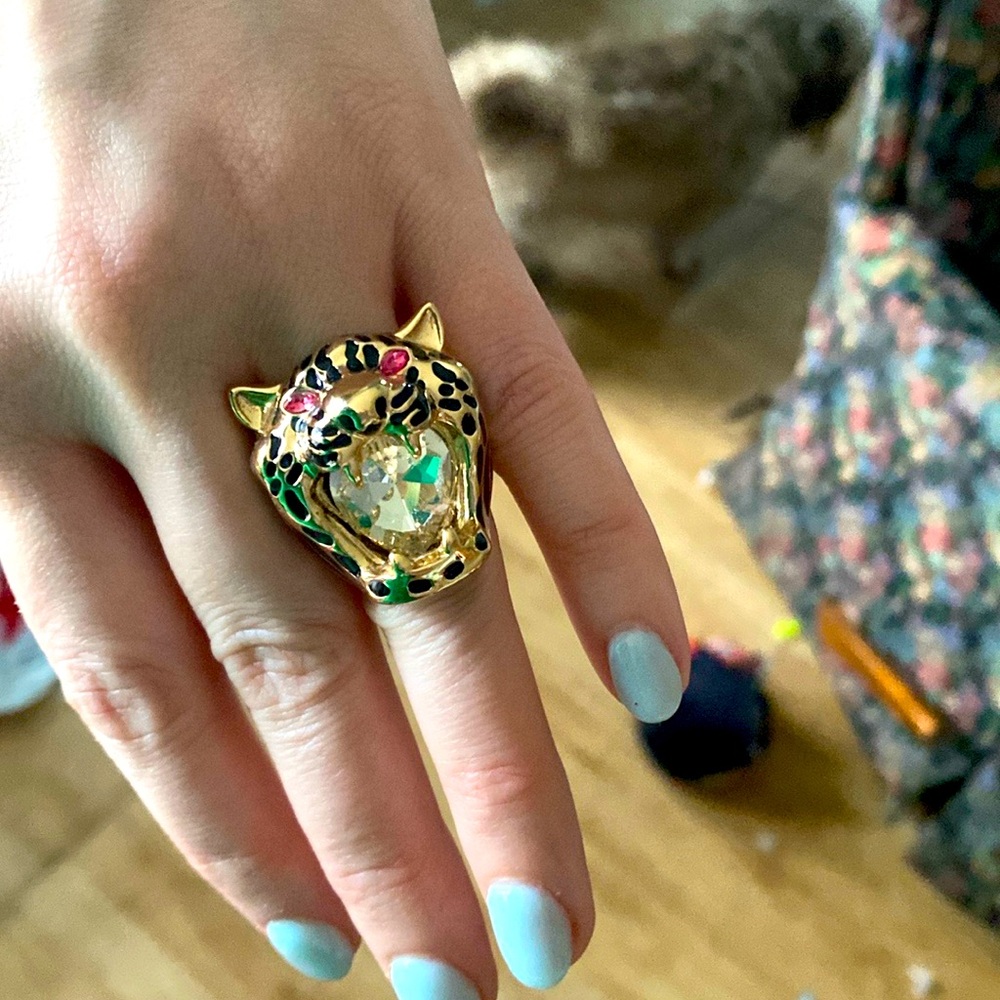 Betsey Johnson Gold Leopard Ring size 7